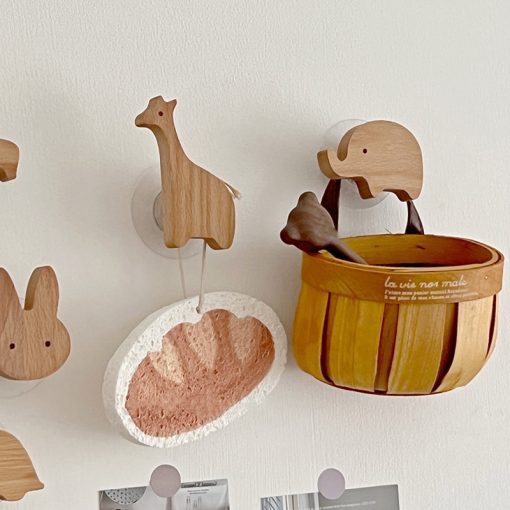 1Pcs Wooden Hooks Cute Room Decor Animal Hook Wall Keychain Coat Hook Home Decoration Solid Wood Hook Hanger Kitchen Accessories