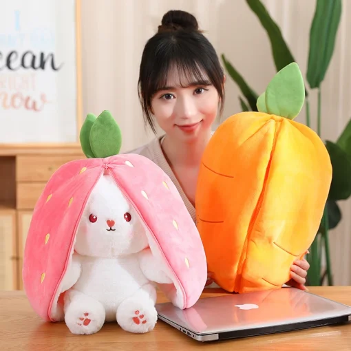18/25Cm Creative Funny Doll Carrot Rabbit Plush Toy Stuffed Soft Bunny Hiding In Strawberry Bag Toys For Kids Birthday Gift